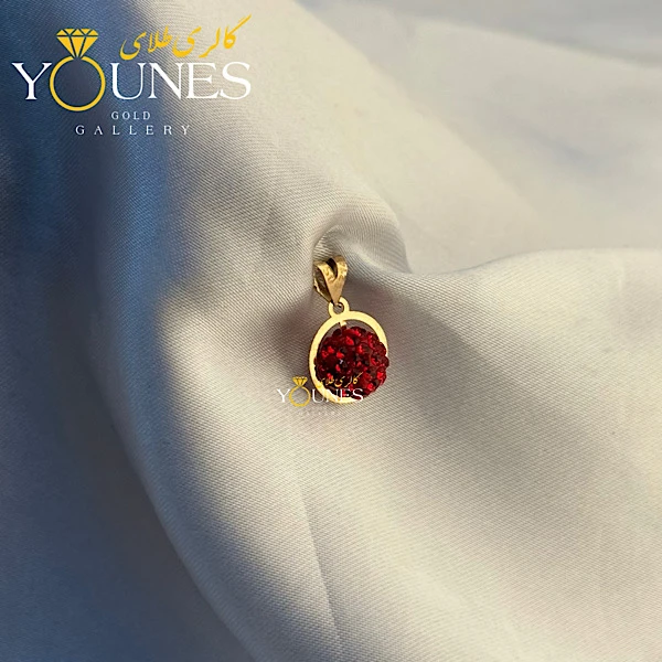 آویز سواروسکی گوی قرمز طلا